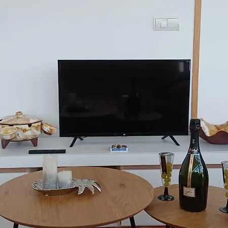 Loft Turistico شقة فيجو